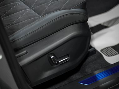 Geely Monjaro 2025 года, 18 км - вид 24