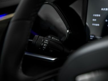Geely Monjaro 2025 года, 18 км - вид 9