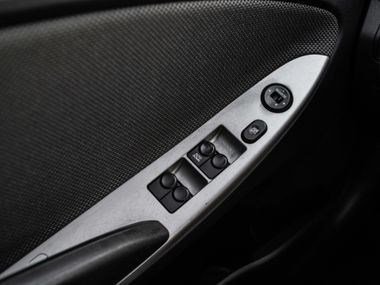 Hyundai Solaris 2011 года, 242 529 км - вид 9