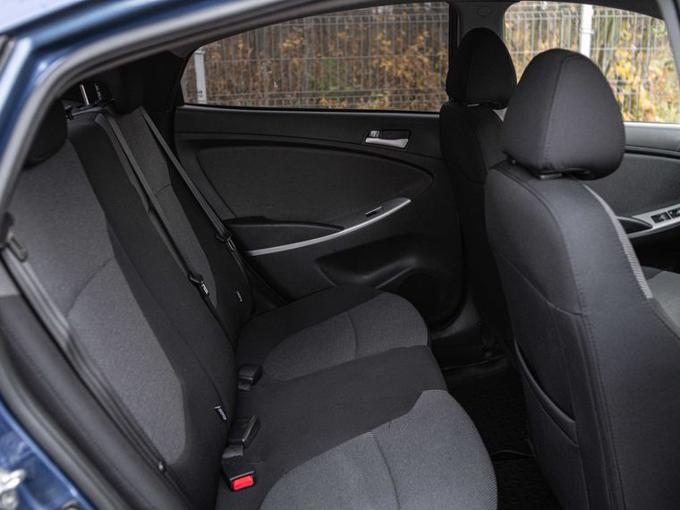 Hyundai Solaris 2011 года, 242 529 км - вид 10