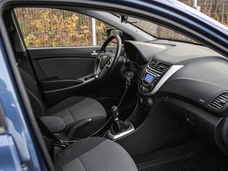 Hyundai Solaris 2011 года, 242 529 км - вид 11