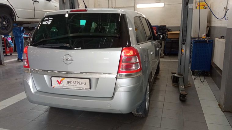 Opel Zafira 2011 года, 192 838 км - вид 3