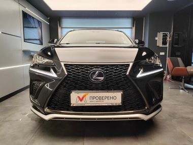 Lexus NX 2018 года, 60 990 км - вид 3