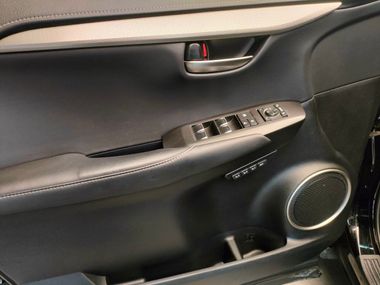 Lexus NX 2018 года, 60 990 км - вид 17