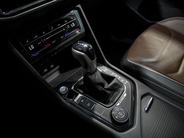 Volkswagen Tiguan 2021 года, 35 136 км - вид 12