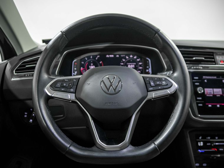 Volkswagen Tiguan 2021 года, 35 136 км - вид 8