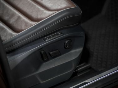 Volkswagen Tiguan 2021 года, 35 136 км - вид 20
