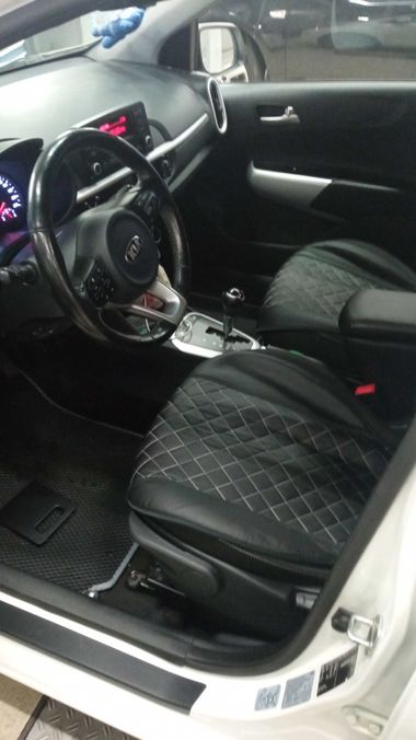 KIA Picanto 2018 года, 130 239 км - вид 3