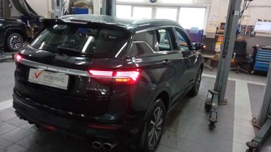 Geely Coolray 2021 года, 48 000 км - вид 3