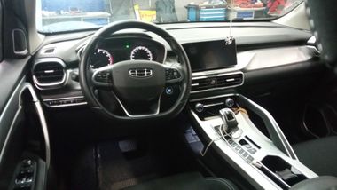 Geely Coolray 2021 года, 48 000 км - вид 5