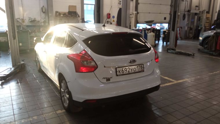 Ford Focus 2011 года, 205 500 км - вид 4