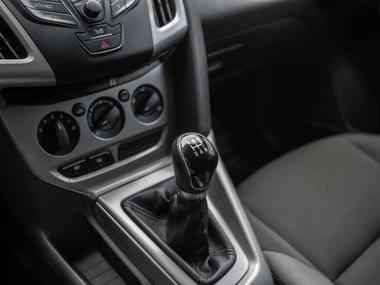 Ford Focus 2011 года, 205 500 км - вид 9