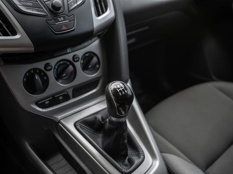 Ford Focus 2011 года, 205 500 км - вид 9