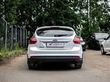 Ford Focus 2011 года, 205 500 км - вид 4