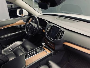 Volvo XC90 2016 года, 121 843 км - вид 24