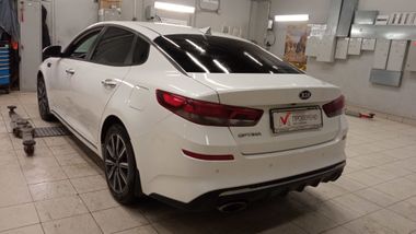 Kia Optima 2019 года, 170 313 км - вид 4