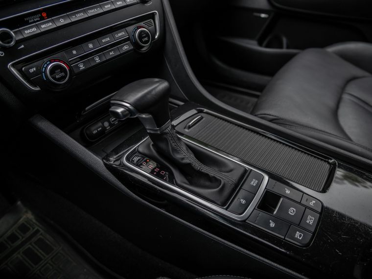 KIA Optima 2019 года, 170 313 км - вид 12