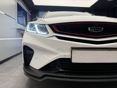 Белый Geely Coolray 2023 года | VIN 439220