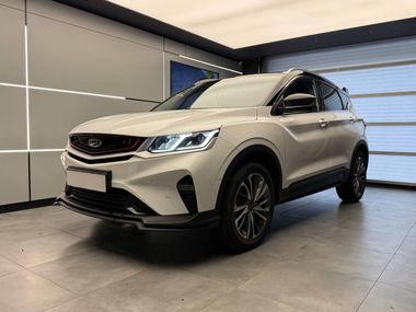 Белый Geely Coolray 2023 года | VIN 439220