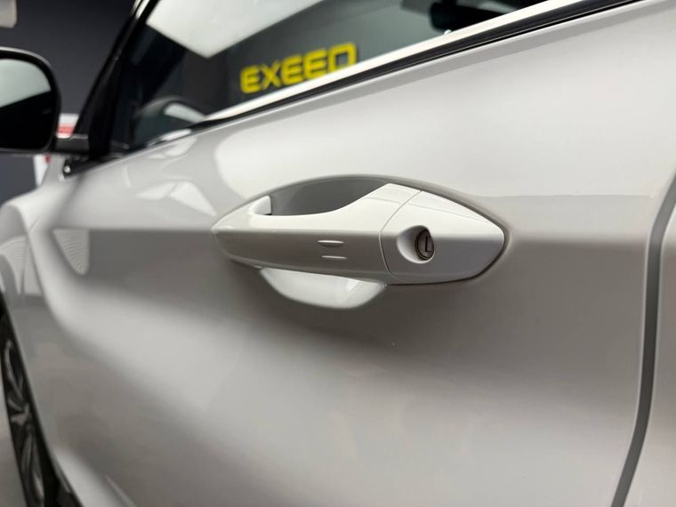 Белый Geely Coolray 2023 года | VIN 439220