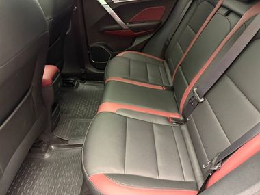 Белый Geely Coolray 2023 года | VIN 439220