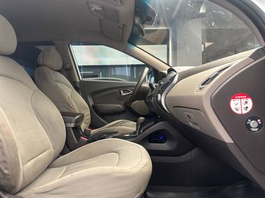 Hyundai ix35 2014 года, 298 000 км - вид 12