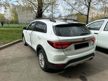 KIA Rio X-line 2019 года, 108 000 км - вид 4