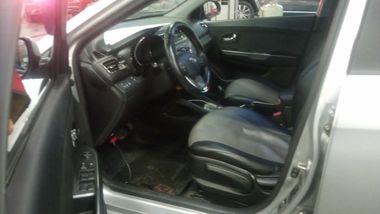 Kia Rio 2012 года, 234 980 км - вид 5