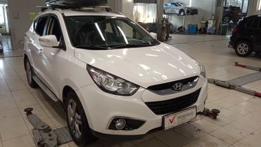 Hyundai ix35 2012 года, 130 049 км - вид 3