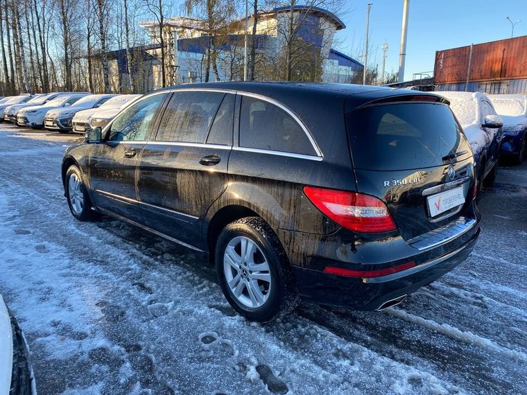 Mercedes-Benz R-класс 2011 года, 168 206 км - вид 6