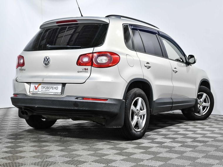 Volkswagen Tiguan 2010 года, 228 011 км - вид 5