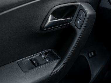 Volkswagen Polo 2018 года, 51 763 км - вид 9