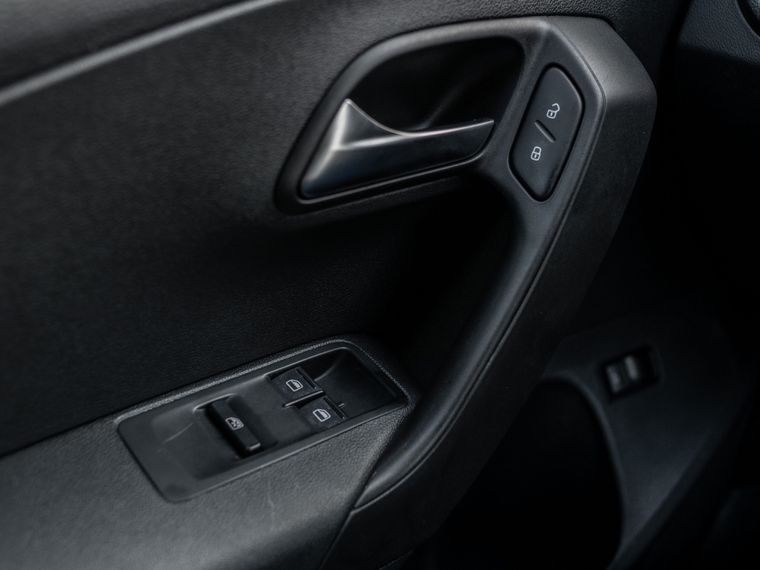 Volkswagen Polo 2018 года, 51 763 км - вид 9