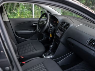 Volkswagen Polo 2018 года, 51 763 км - вид 11