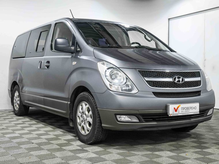 Hyundai Grand Starex 2012 года, 266 243 км - вид 3