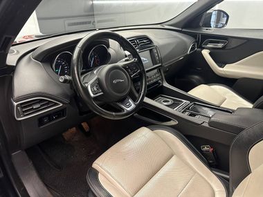 Jaguar F-Pace 2017 года, 152 053 км - вид 6