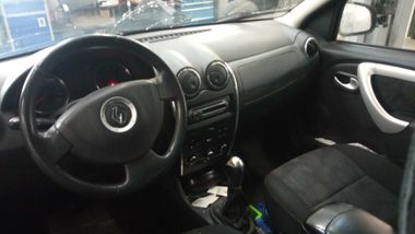 Renault Logan 2013 года, 158 680 км - вид 5