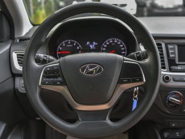 Hyundai Solaris 2021 года, 41 000 км - вид 6