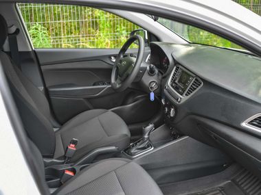 Hyundai Solaris 2021 года, 41 000 км - вид 12