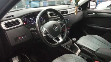 Renault Arkana 2019 года, 71 125 км - вид 5