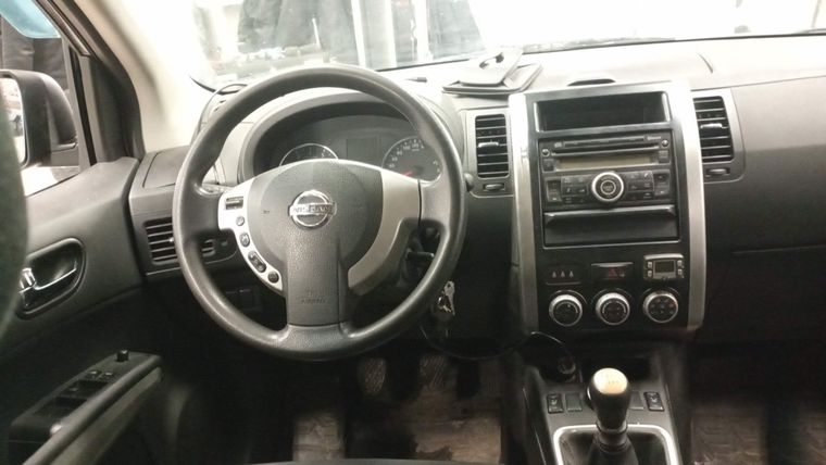 Nissan X-Trail 2011 года, 332 942 км - вид 5