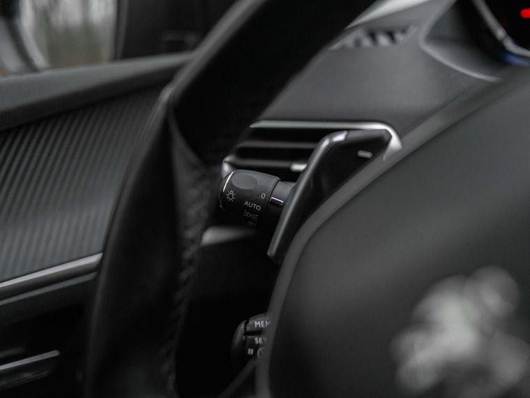 Peugeot 3008 2019 года, 112 421 км - вид 6