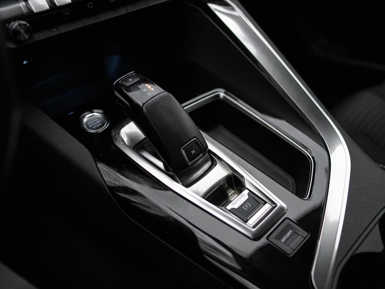 Peugeot 3008 2019 года, 112 421 км - вид 10