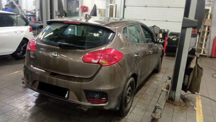 Kia Ceed 2017 года, 90 755 км - вид 3