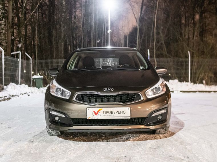 Kia Ceed 2017 года, 90 755 км - вид 3
