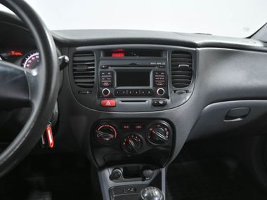 KIA Rio 2011 года, 141 690 км - вид 8