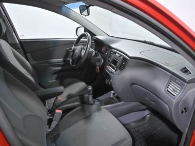 KIA Rio 2011 года, 141 690 км - вид 12