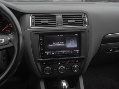 Volkswagen Jetta 2017 года, 139 000 км - вид 7