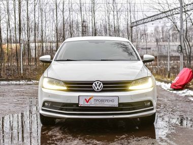 Volkswagen Jetta 2017 года, 139 000 км - вид 3