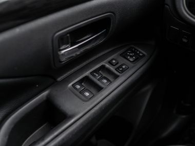 Mitsubishi Outlander 2015 года, 180 965 км - вид 12